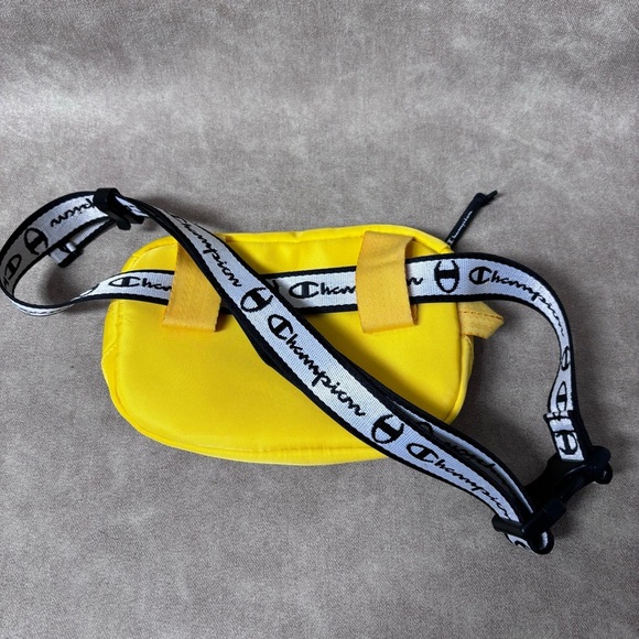 Champion Waist Bag yellow Fanny Pack C
Prime Logo Dark Waist/Sling Bag - Picture 3 of 4